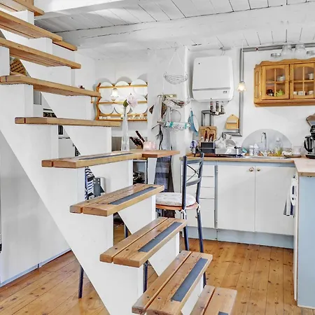 Amazing In With Kitchen Nyaraló Rønne