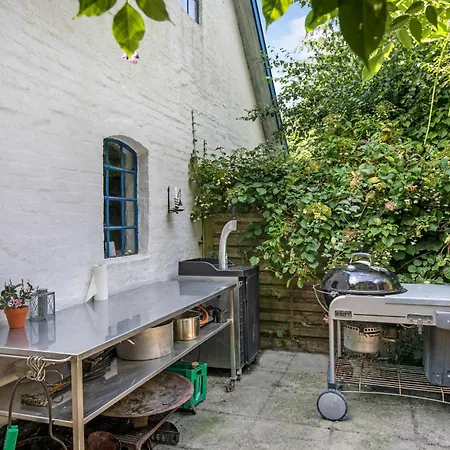 Amazing In With Kitchen Nyaraló *